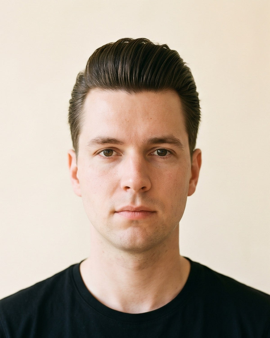 Pompadour: vorne